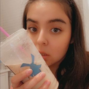 Meet your Posher, Sandy